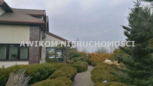 Dom na sprzedaż, 297 m2, Chylice