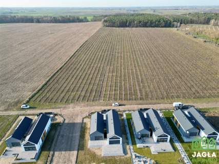 Piękna działka w Mochlu 928 m2