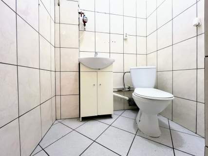 Lokal z dostępem do wody 58 m2 Pobitno