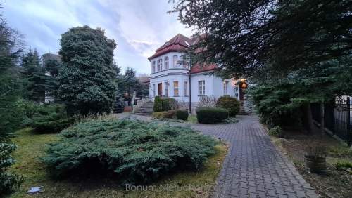 Na sprzedaż pensjonat w centrum Polanicy Zdrój