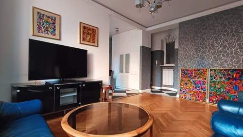 104 m2, 3-pokojowe mieszkanie przy Żeromskiego 21