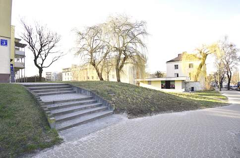 Działka pod zabudowę wielorodzinną i usługową
