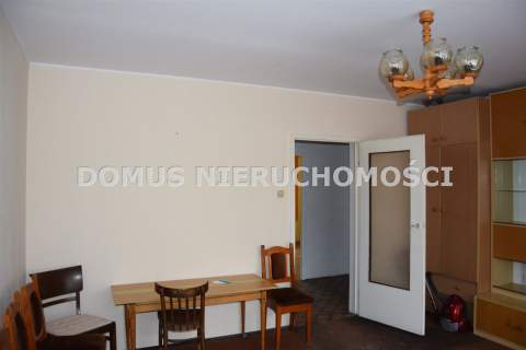 Trzy pokoje do remontu w Łodzi