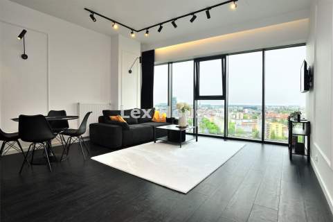 Sprzedam komfortowy apartament w Hanza Tower.