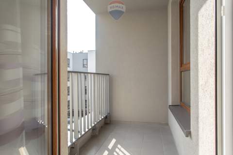Zadbane mieszkanie z balkonem na osiedlu Wilno