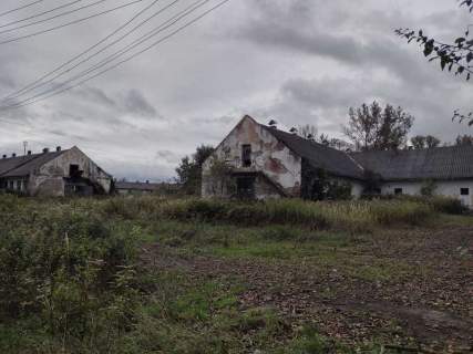 Budynki gospodarcze duża dziaka w Ryszkowej Woli