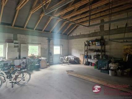 Dom z garażem 100 m2 - idealny pod działalność