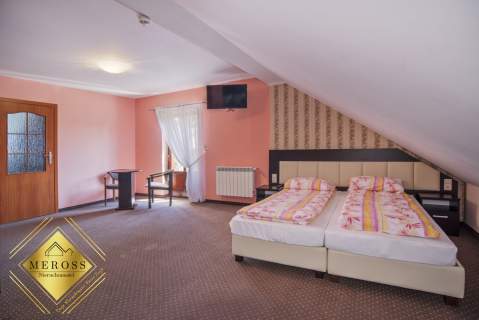 Zalesice gm.Przyrów /obiekt restauracyjno-hotelowy