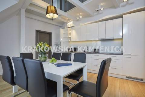 APARTAMENT Z WIDOKIEM NA PANORAMĘ MIASTA - MIODOWA