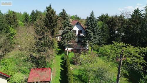 Dom z pięknym ogrodem, nad jeziorem Kołczewo