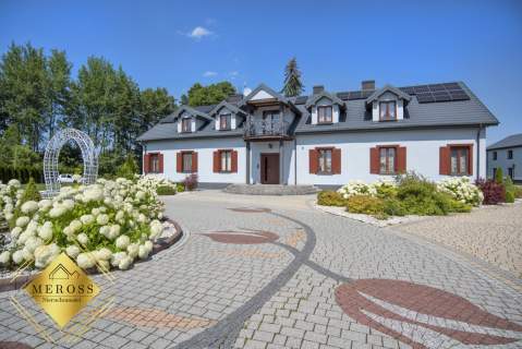 Zalesice gm.Przyrów /obiekt restauracyjno-hotelowy