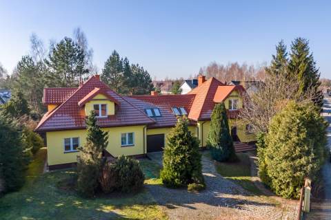 Elegancki, obszerny dom, Adamówek, 281 m2, 1600000