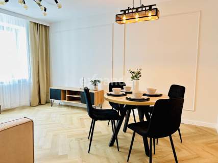 Piękne 2 pokoje/osobna kuchnia/Centrum/remont 2024