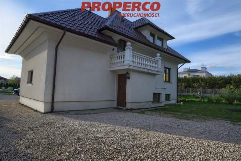 Dom 6 pokoi, 279,80m2, Stopnica.