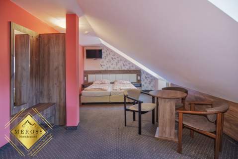 Zalesice gm.Przyrów /obiekt restauracyjno-hotelowy