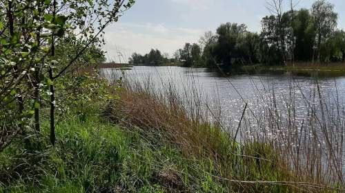 Działka nad morzem z dostępem do rzeki