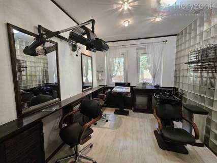 Gotowy salon fryzjersko-kosmetyczny 125m2