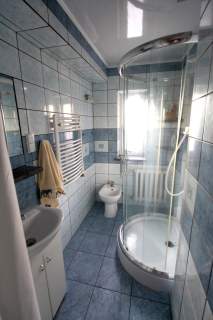 Solidny dom w Kłodzku bliźniak 140 m