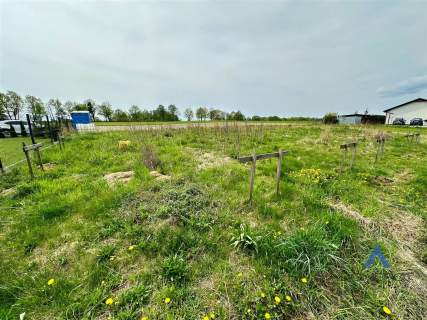 900m2,PROSTOKĄT, 1KM OD TYCHÓW, WYRY, UL. MALINOWA
