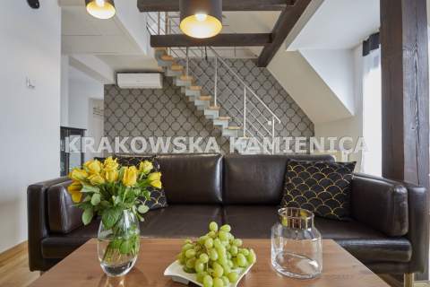 APARTAMENT Z PANORAMĄ NA MIASTO - MIODOWA
