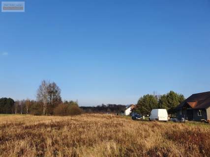 Działka bud/uzbrojona/Malerzów wśród lasów