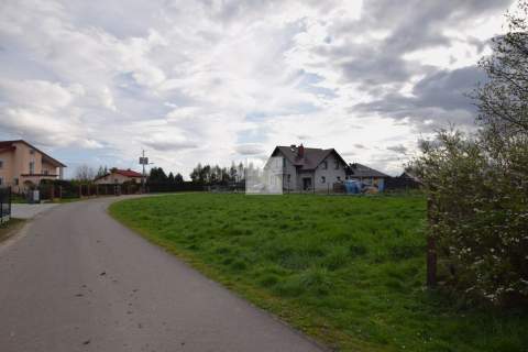 Działka w Tuczempach na Sprzedaż