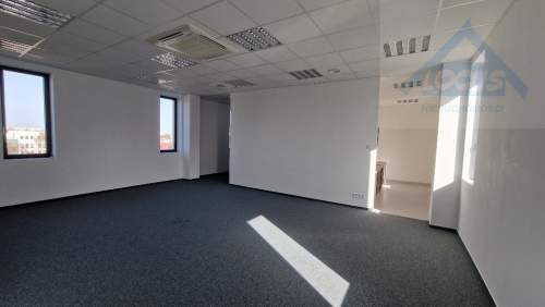 Biuro 650 m2 do wynajęcia Bielany przy metrze