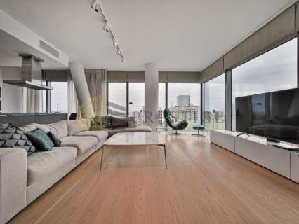 Luxurious Cosmopolitan Apartment Panoramic View