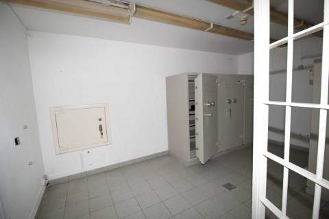 lokal na Archiwum do wynajęcia