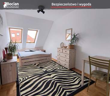 Przestronne, 5 pokojowe mieszkanie w Gdyni 