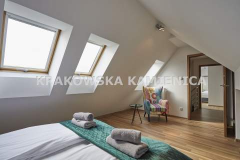 APARTAMENT Z PANORAMĄ NA MIASTO - MIODOWA