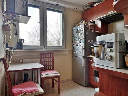 Gądów ul.Kwiska - 3 pokoje z osobną kuchnią i balkonem