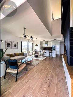 PENTHOUSE ZALEDWIE 100M OD MORZA W VILLAJOYOSA
