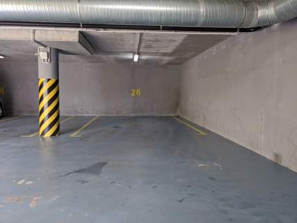 Miejsce parkingowe postojowe w garażu Relaksowa 6 DUŻE