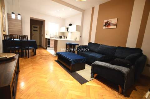 3 pokojowe komfortowe mieszkanie w centrum Krakowa