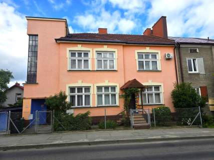 OKAZAŁA KAMIENICA W ŚCISŁYM CENTRUM JASŁA, UL. UJEJSKIEGO