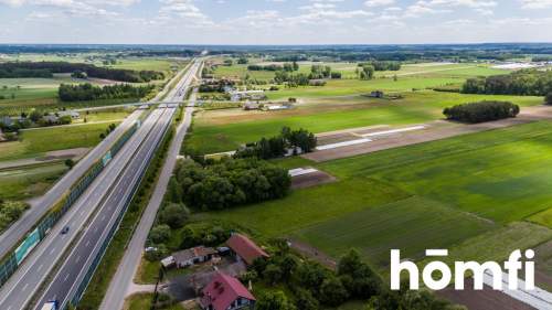 Ustawna działka przy trasie S7