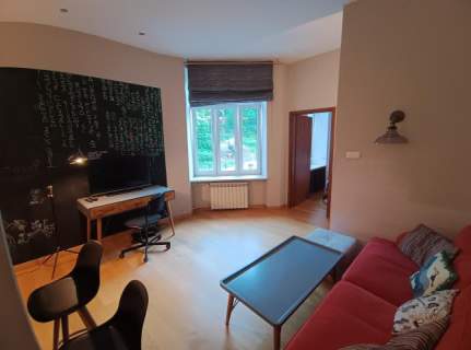 Tamka, 2 pokoje 42m2, Ciche, Kamienica