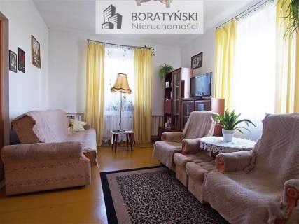 3 pokoje, duża działka, 8km od morza