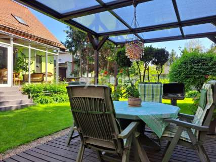 Komfortowy dom z ładnym ogrodem w okolicy Rusałki