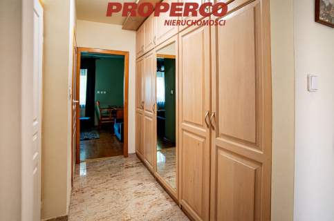 Dom wolnostojący 260 m2, działka 11902m2, Brzeziny