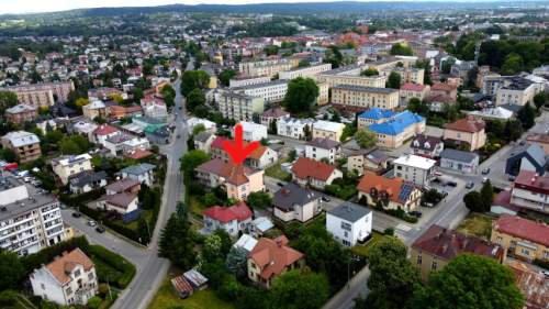 OKAZAŁA KAMIENICA W ŚCISŁYM CENTRUM JASŁA, UL. UJEJSKIEGO