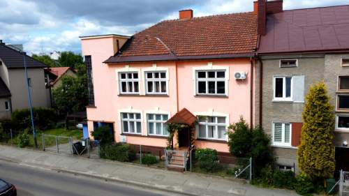 OKAZAŁA KAMIENICA W ŚCISŁYM CENTRUM JASŁA, UL. UJEJSKIEGO