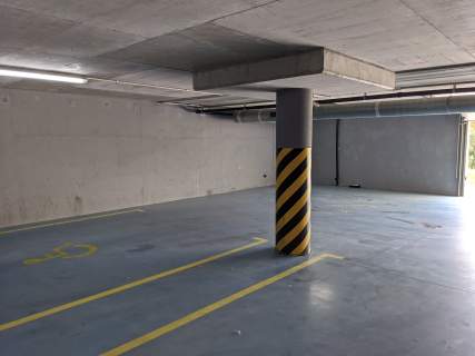 Miejsce parkingowe postojowe w garażu Relaksowa 6 DUŻE