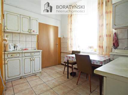 3 pokoje, duża działka, 8km od morza