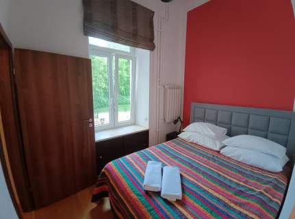 Tamka, 2 pokoje 42m2, Ciche, Kamienica