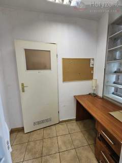 Lokal 70m2 w Centrum, witryna, wejście z ulicy