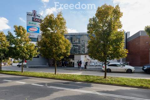 Lokal handlowy z najemcą w Galerii Mazurskiej