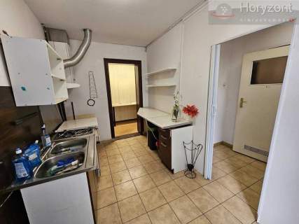 Lokal 70m2 w Centrum, witryna, wejście z ulicy