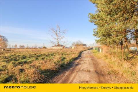Na sprzedaż działka budowlana 1402 m2.
